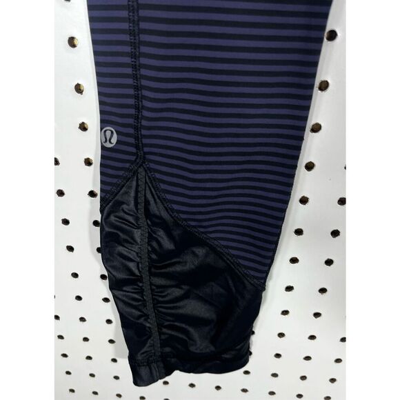 Lululemon striped pace queen leggings size 6 - Picture 5 of 7
